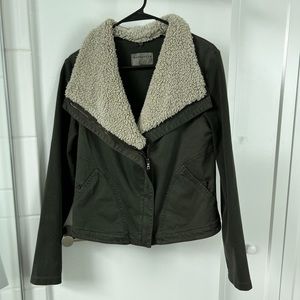 Women’s Jacket